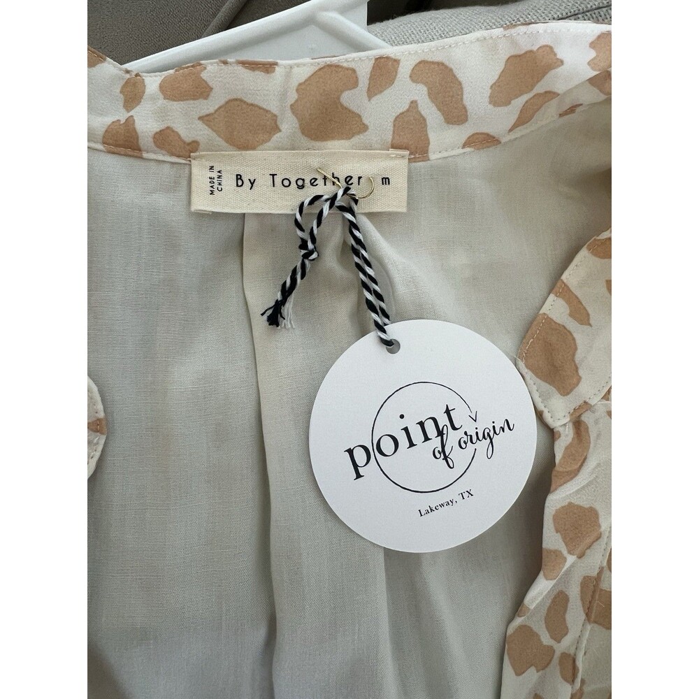 By Together Womens Light Animal Print Cinch Waist Tiered Dress NWT Retail $88 - Picture 2 of 7